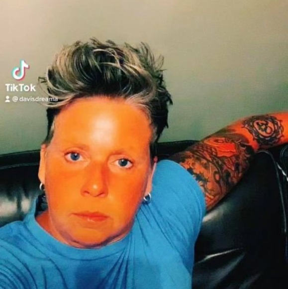 Meet your Posher, Dreama - Picture 1 of 1